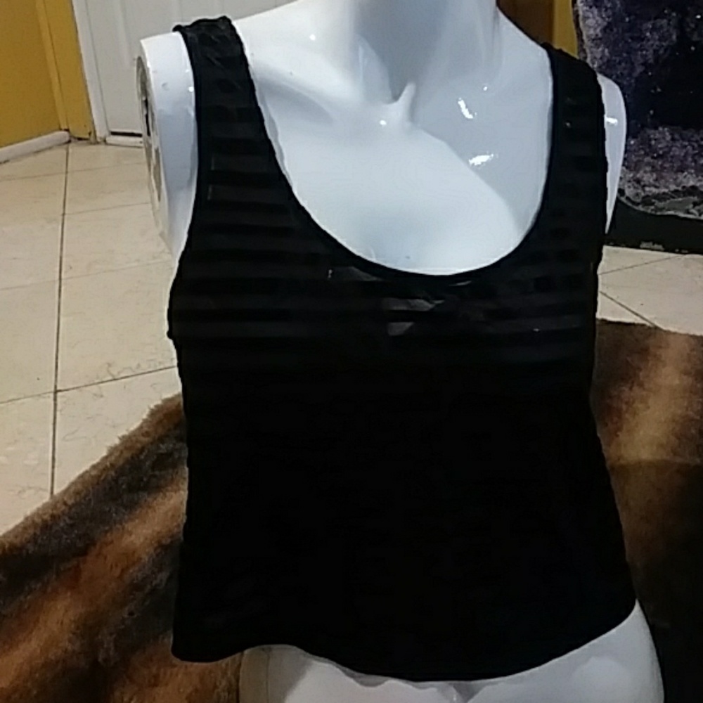 Women top
